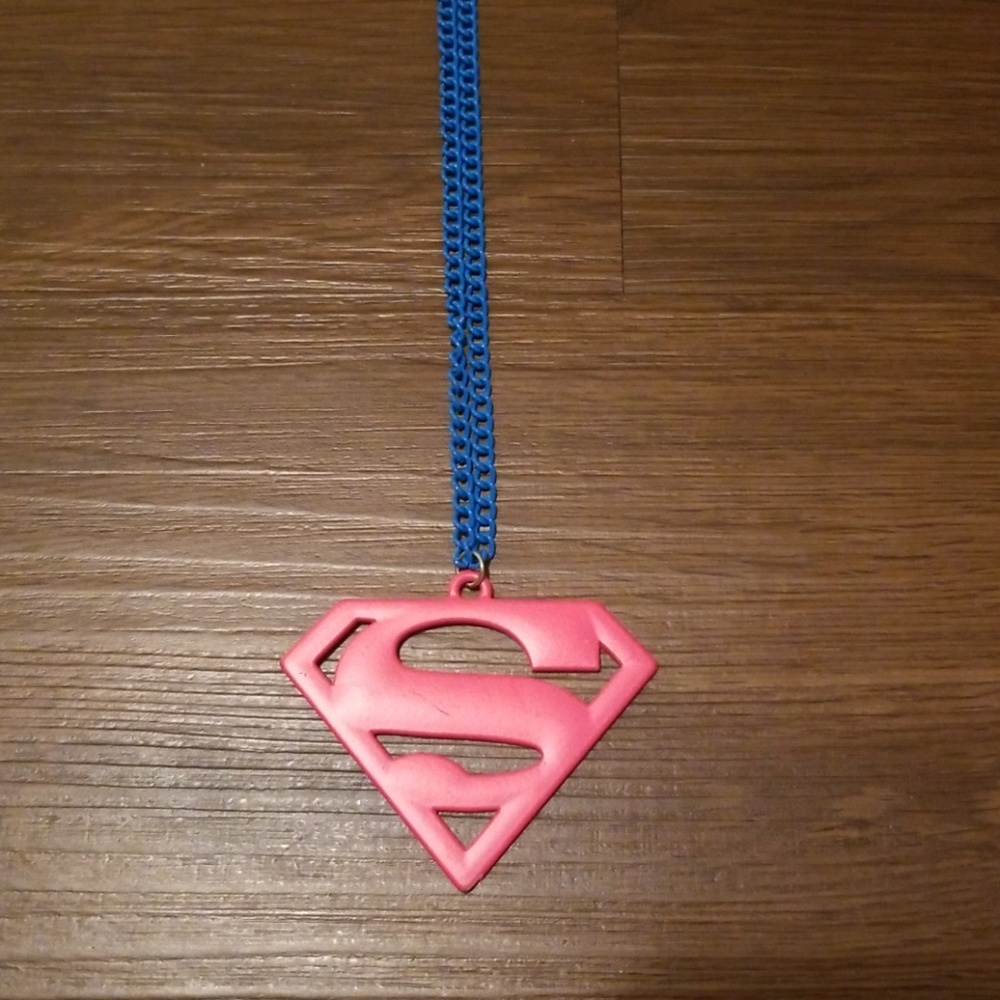 📦BUNDLE ONLY📦 Supergirl Necklace